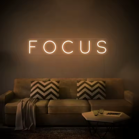 Cartel neón tipografía "'Focus""